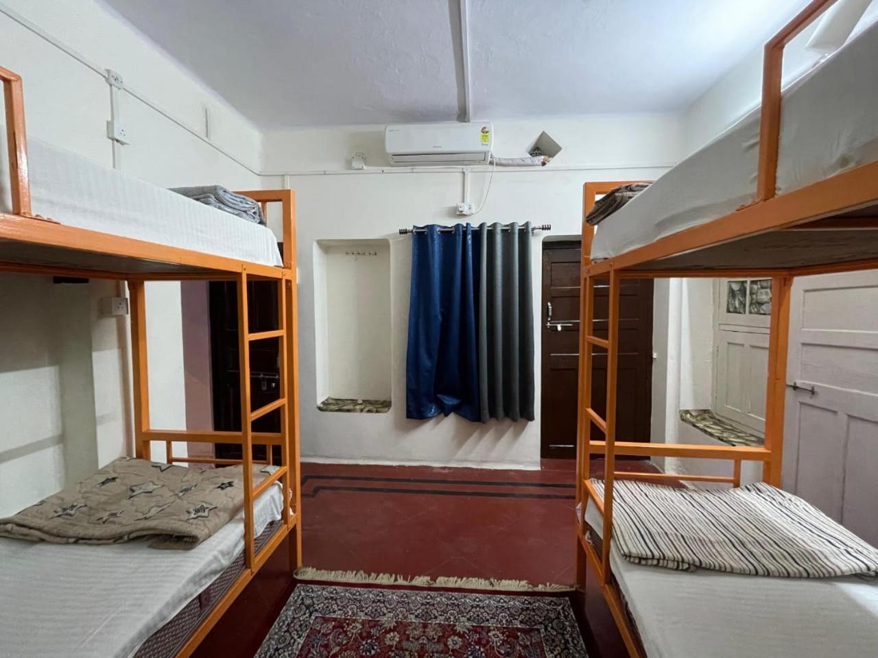 Inka Kashi Hostel Varanasi Eksteriør bilde